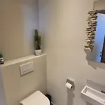 Apartamento Uitzicht Luxe Met Ruim Terras Zwembad & Gym Ostende