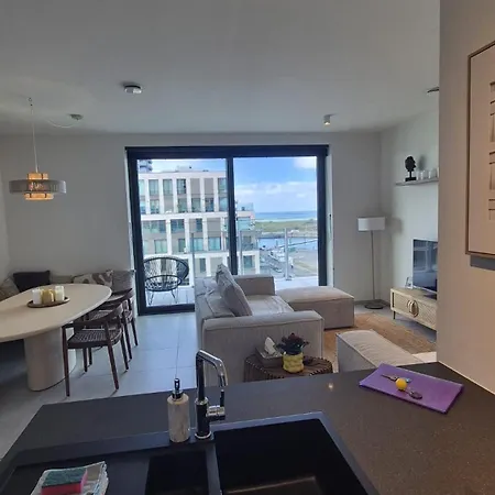 Apartment Uitzicht Luxe Met Ruim Terras Zwembad & Gym