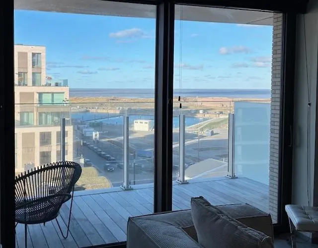 Uitzicht Luxe Met Ruim Terras Zwembad & Gym * Oostende