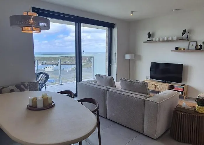 Uitzicht Luxe Met Ruim Terras Zwembad & Gym Ostend