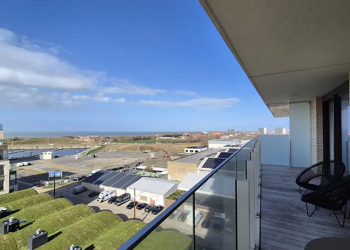 Uitzicht Luxe Met Ruim Terras Zwembad & Gym Apartment *