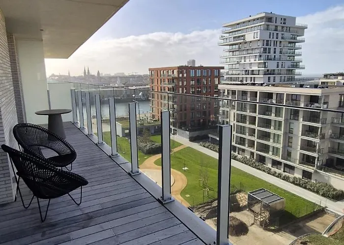 Apartment Uitzicht Luxe Met Ruim Terras Zwembad & Gym *